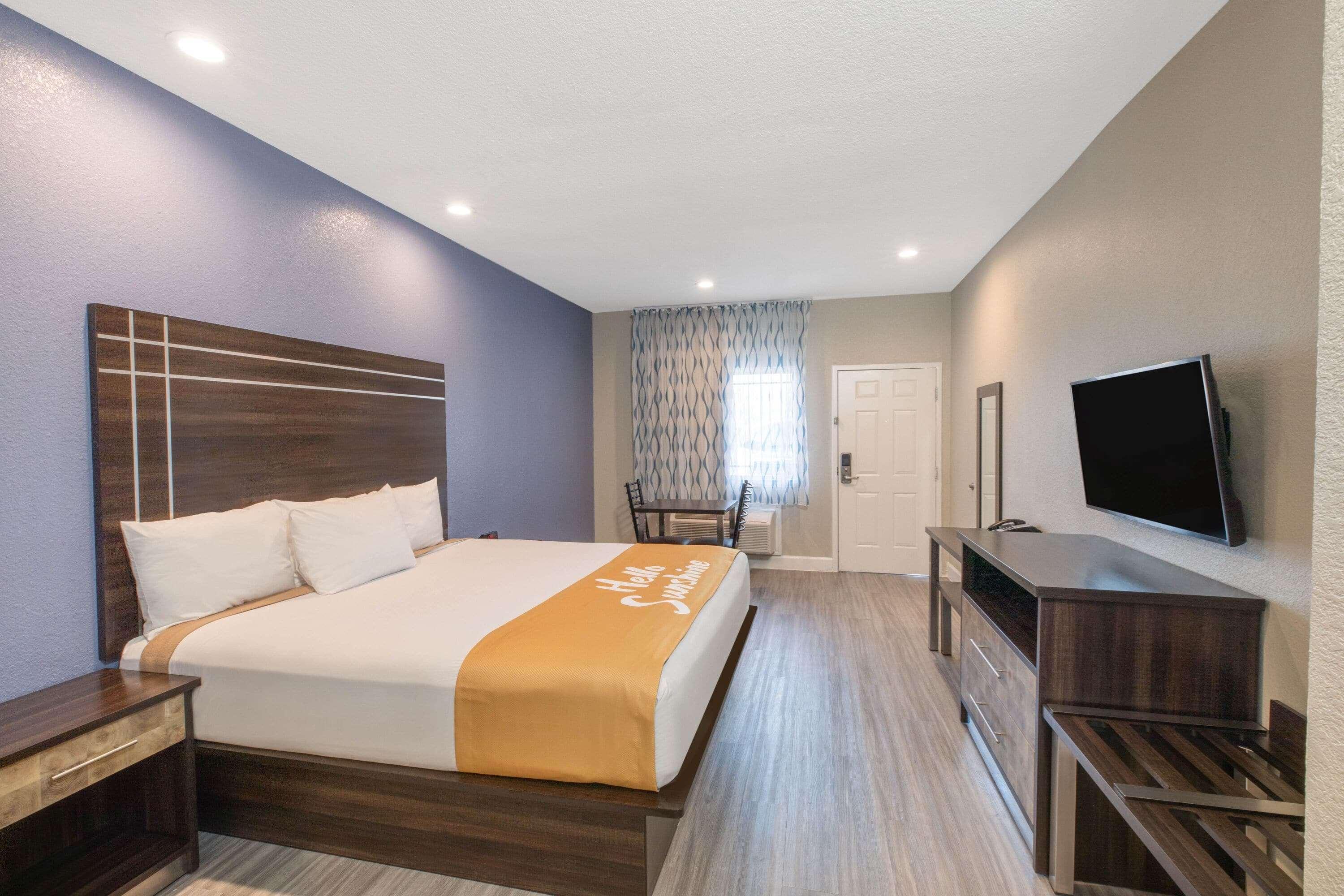 Days Inn & Suites By Wyndham La Porte Esterno foto