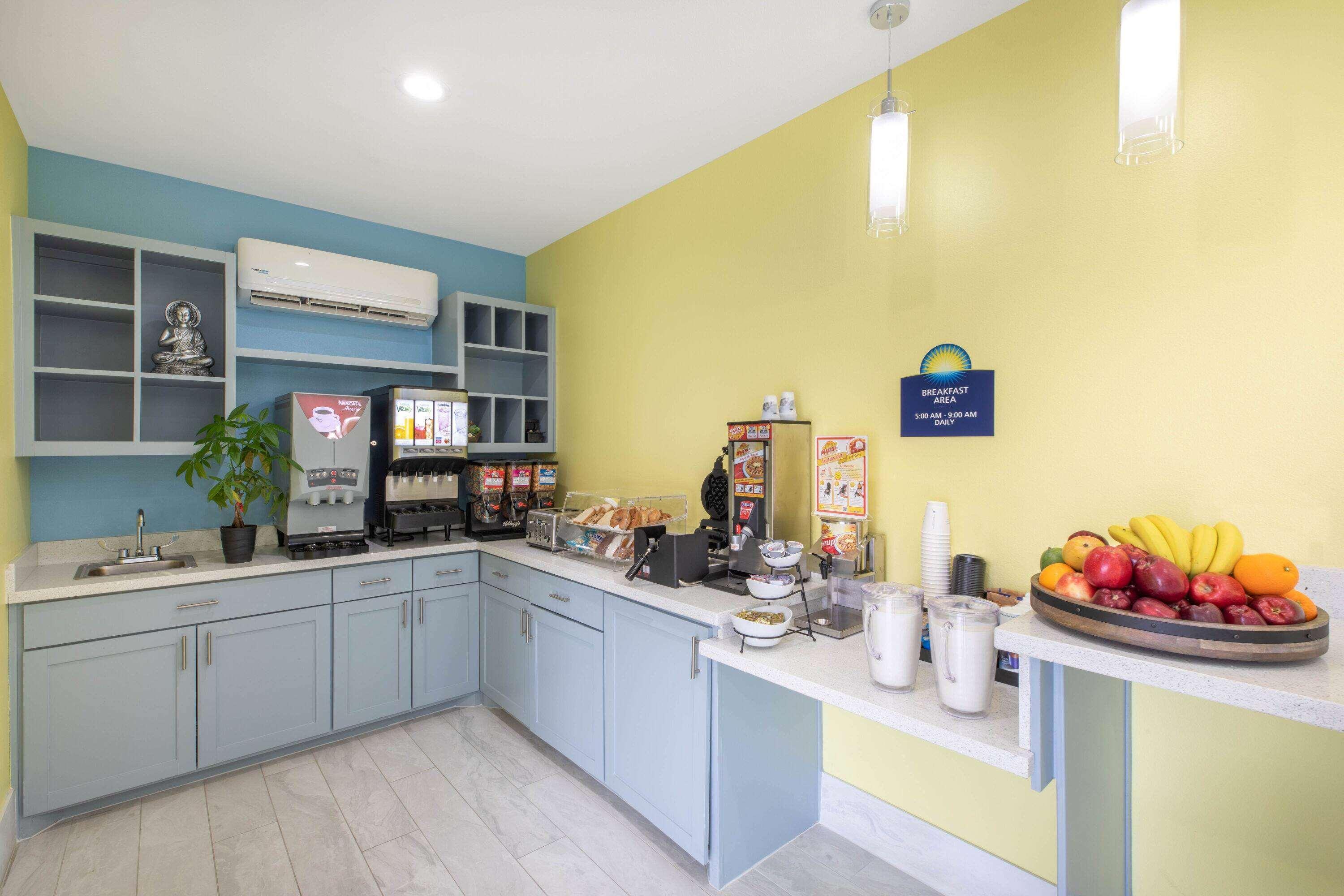 Days Inn & Suites By Wyndham La Porte Esterno foto