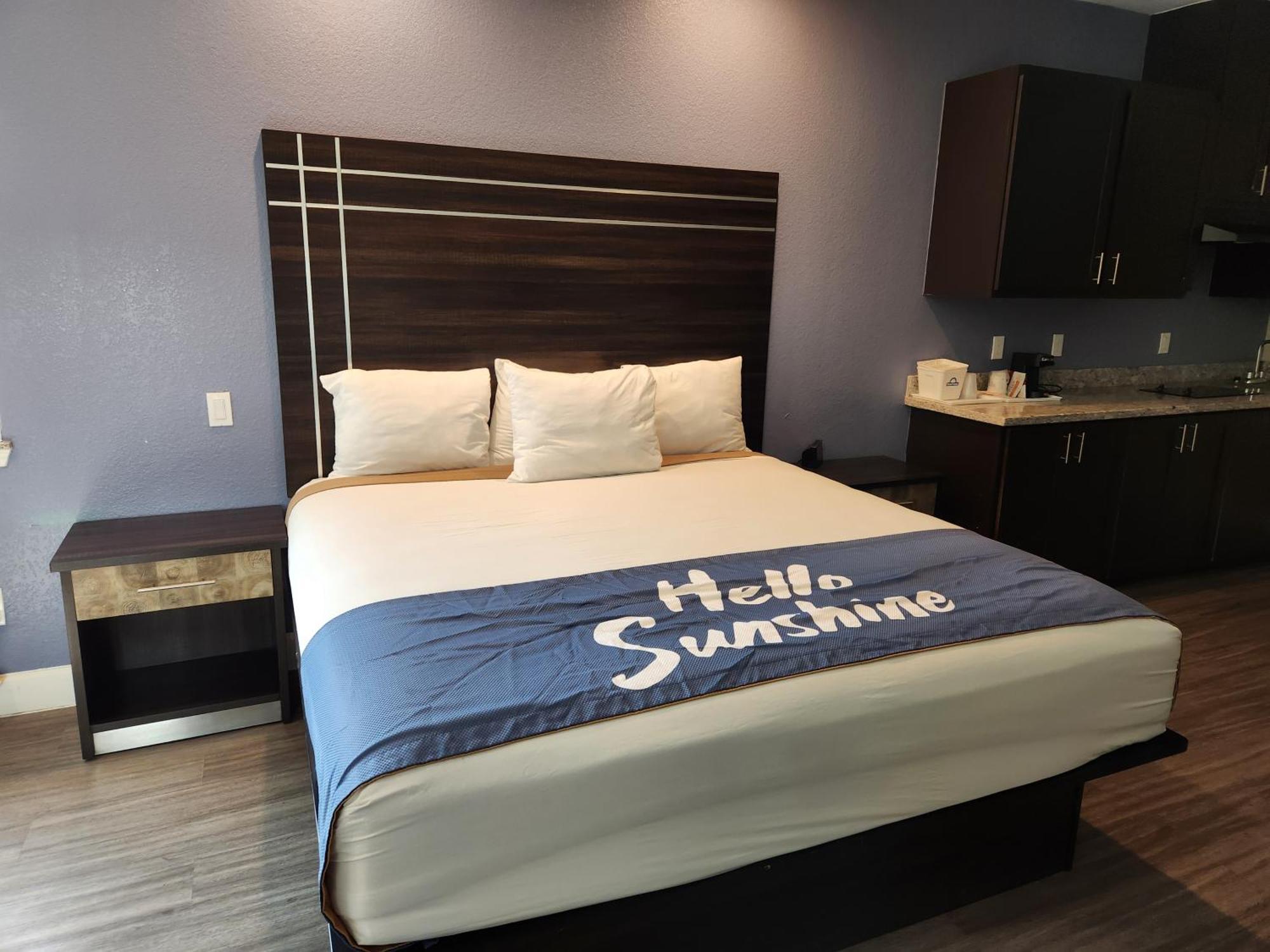 Days Inn & Suites By Wyndham La Porte Esterno foto